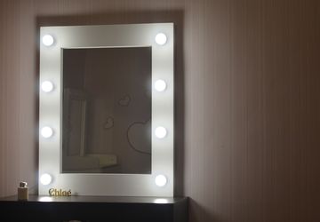 Гримерное зеркало