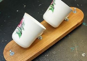 Как сделать кормушку для птиц из того, что под рукой