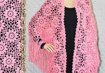 Вязаная шаль крючком Морошка.