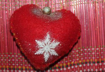 фетровое сердечко