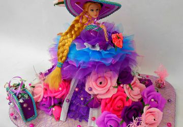 Кукла из конфет "Сиреневое настроение"