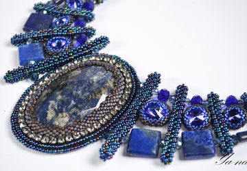 Колье из бисера и лазуритов "Грани". Нет в наличии!
