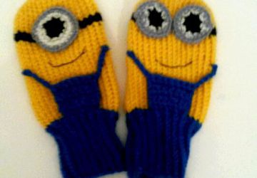 Варежки миньоны