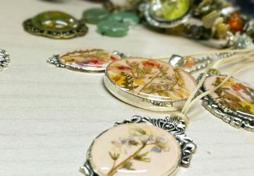 Мастер-класс "Лесной кулон" по украшениям