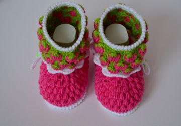 Пинетки-клубнички