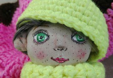 Кукла игровая