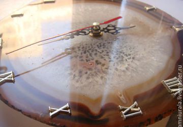 Часы Снежные Агаты ,Туманное Утро Природы