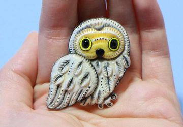 Брошь Cова Букля из полимерной глины