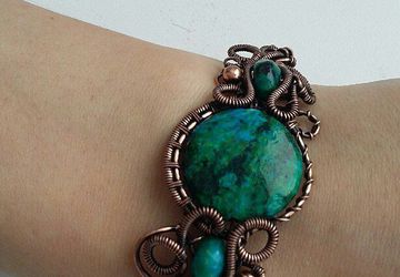 Медный браслет с азуритом