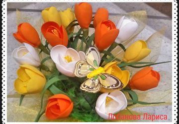 Корзинка с крокусами