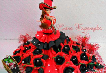 Кукла из конфет "Жгучая Кармен"