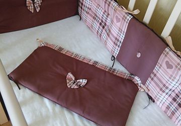 Бортики в детскую кроватку