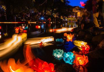 Фестиваль Водных фонариков