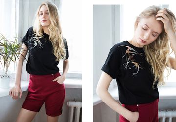 Футболка с ласточками	