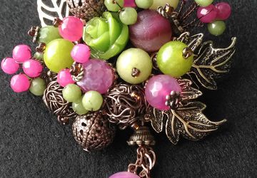 Брошь из агата "Летний букет"