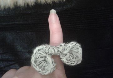 Кольцо-бант