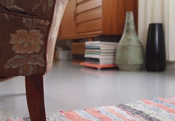 "ПОЛ ПОЛКА", идея, чтобы рационально использовать пустое пространство.