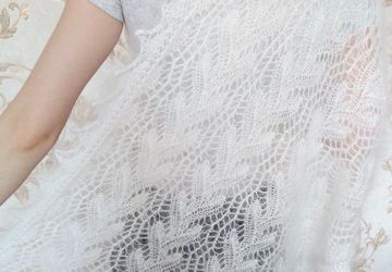 Пуховый палантин.