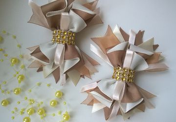 Набор бантиков - заколочек для волос