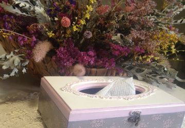 Салфетница  Зефирная из дерева