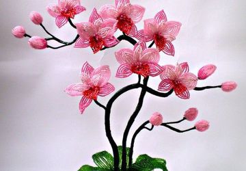 Орхидея из бисера своими руками