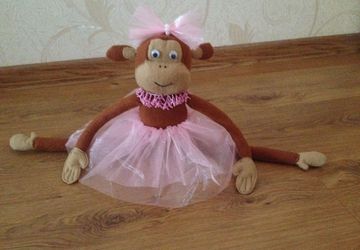 Обезьянка-балерина
