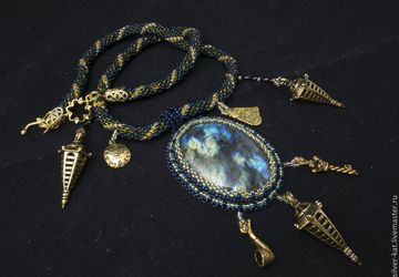 Кулон "Улицы Ехо" с лабрадоритом