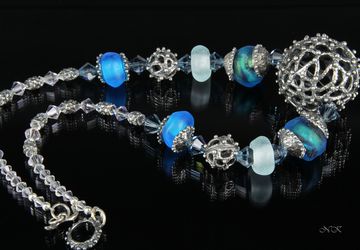 Колье "Снежная королева"