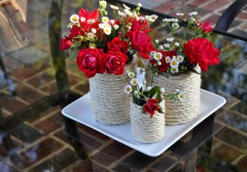 Стильная ваза своими руками из простых материалов.