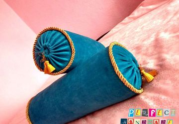 Подушка ручной работы в восточном стиле