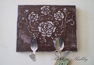 Вешалка для кухни в винтажном стиле своими руками.