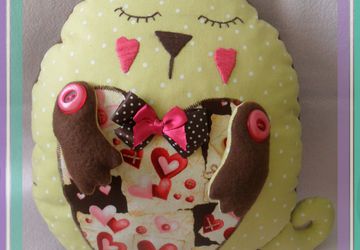 Кот-подушка