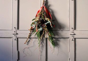 Украшение на дверь