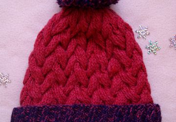 Шапка с косами