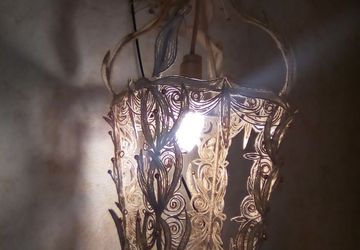 Фонарь настенный.