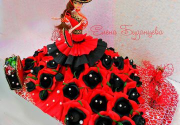 Кукла из конфет "Жгучая Кармен"