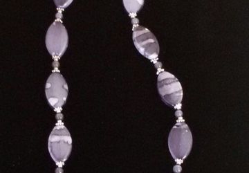 Бусы с подвеской