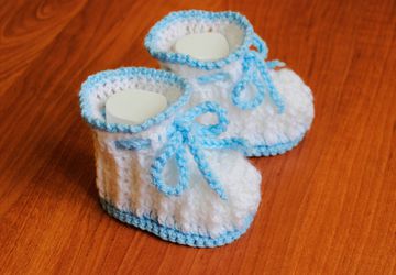 Как вязать пинетки крючком