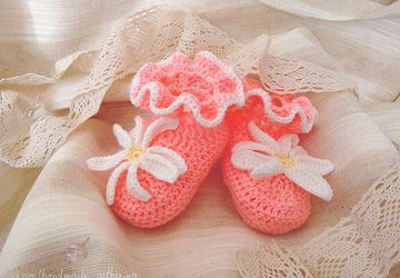 вязаные пинетки ручной работы для девочки