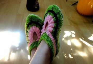 Вязание тапочек спицами