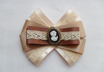 Брошь ручной работы