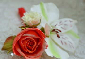 Бутоньерка с цветочным мотивом! 