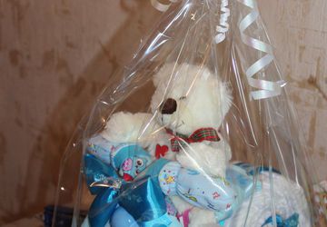 Торт из памперсов в виде мотоцикла