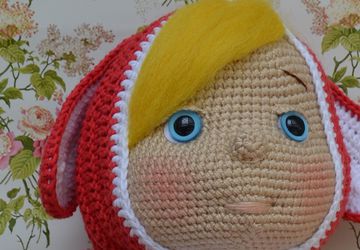 Малышка в костюме зайки