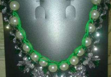 красивое колье