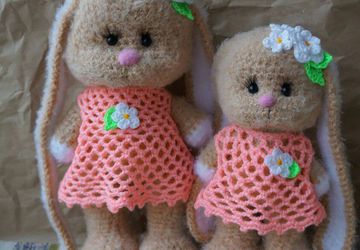 Зайки "Мама и дочка"