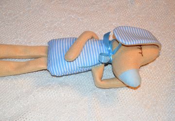 Игрушки-сплюшки.