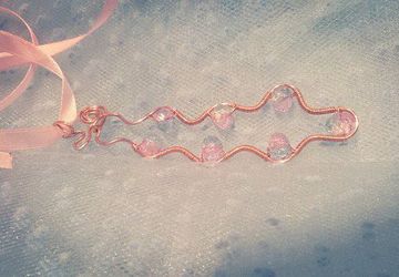 Очень нежная подвеска "Сияние"