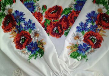 Блузка-вышиванка "Маки с васильками"