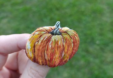 Брошь Тыква